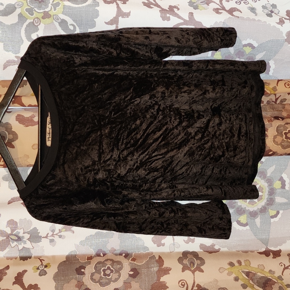 Michael Stars black velvet top